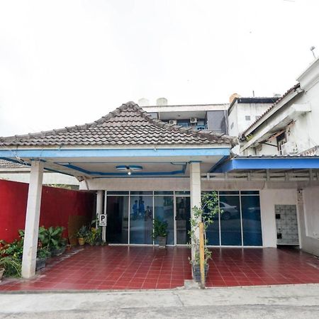 Hotel Idayu Natuna Palembang Bagian luar foto