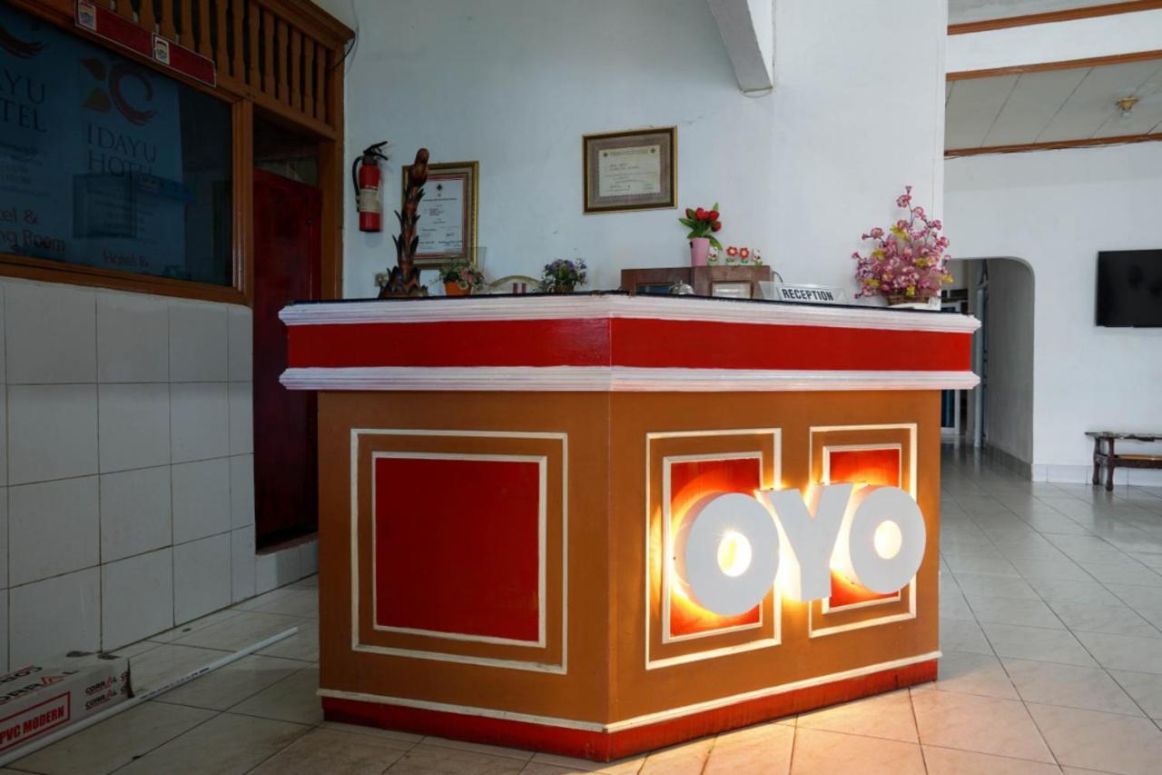 Hotel Idayu Natuna Palembang Bagian luar foto